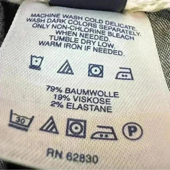 Lands’ End Women’s Fit 2 7” Chino Short in Navy Size 4 - Picture 9 of 10